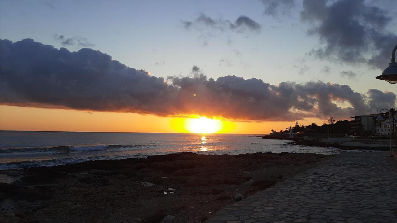 Mare Nostrum II Denia. 외부 사진